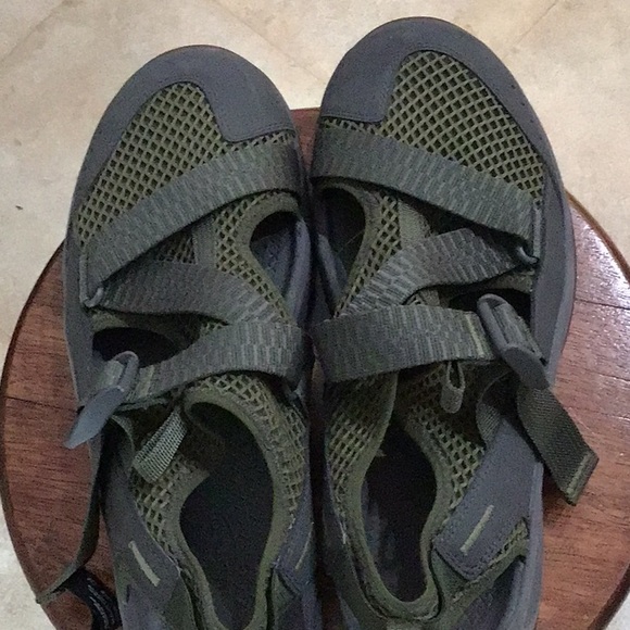 Men’s Chaco sandals - Picture 7 of 7